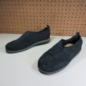 Sorel mens solid black fleece lined loafers 10 M LM9030